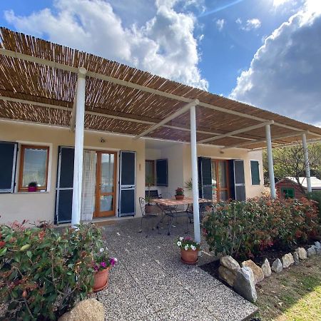 Villetta Di Rosa Procchio  Extérieur photo